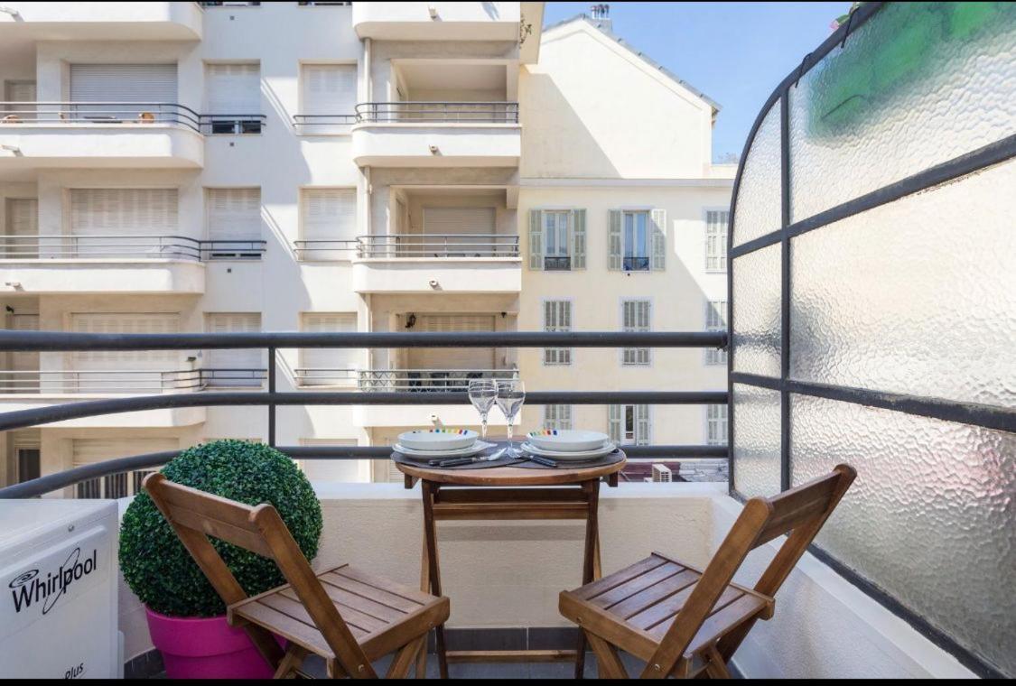 Royal Apartment Near The Beaches Nice Exterior photo